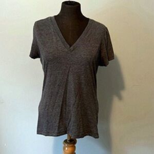 Classic V-Neck Short Sleeve Tee - Gray